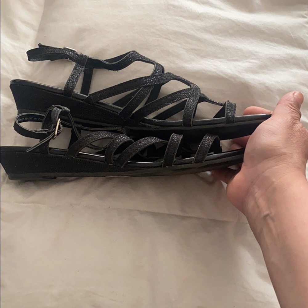 Sandals - Picture 2 of 4
